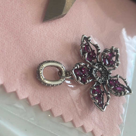 1pcs Pandora x Stranger Things Horror 1pcs Charm Sterling Silver D&D - Picture 15 of 16